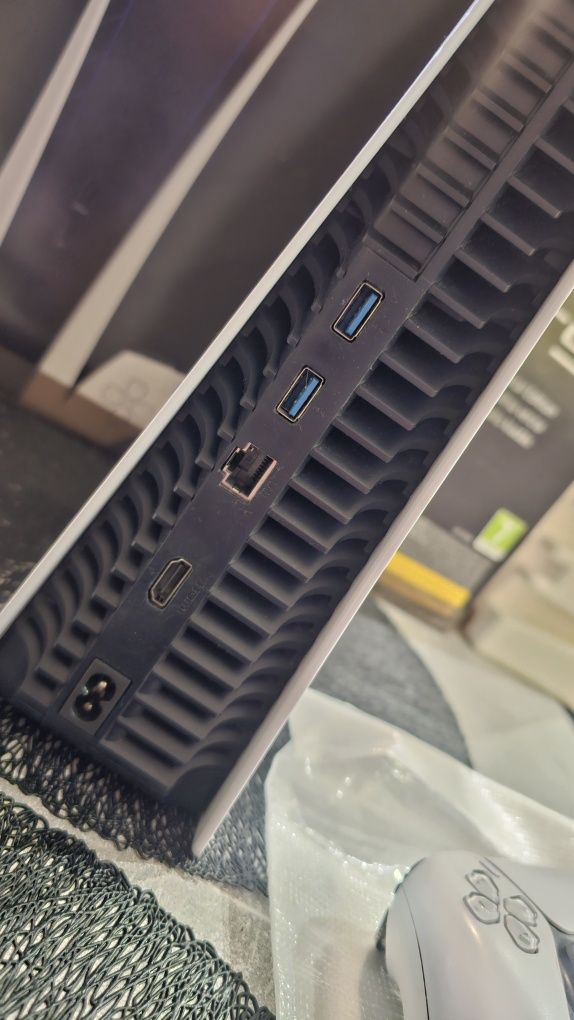 Playstation 5 Digital 825GB z Lepszym chłodzeniem plus org pad