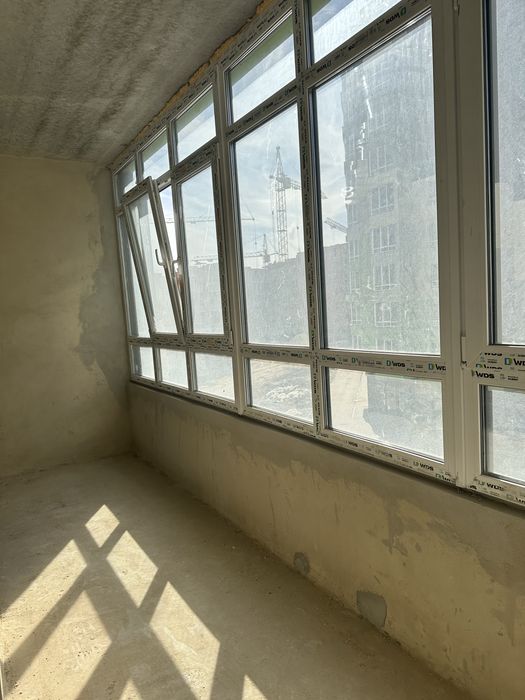 Трьохкімнатна на Міленіум