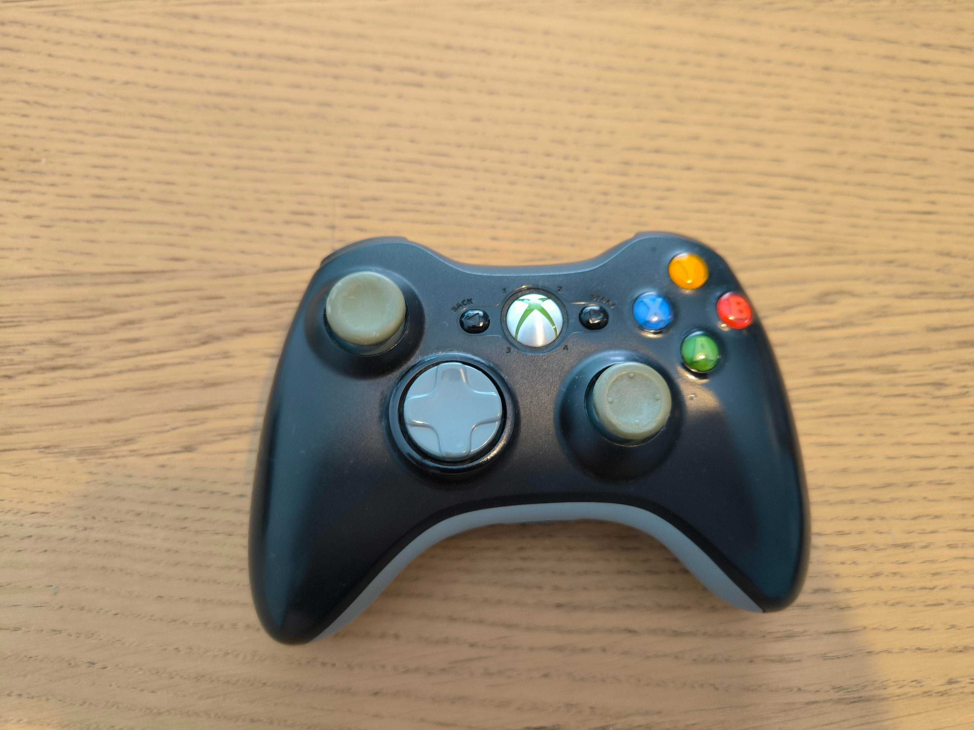 XBOX360 com um comando