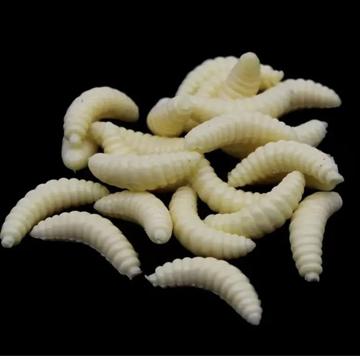 Силіконовий опариш 50шт 2 см беж для риболовлі рыбалка приманка воблер