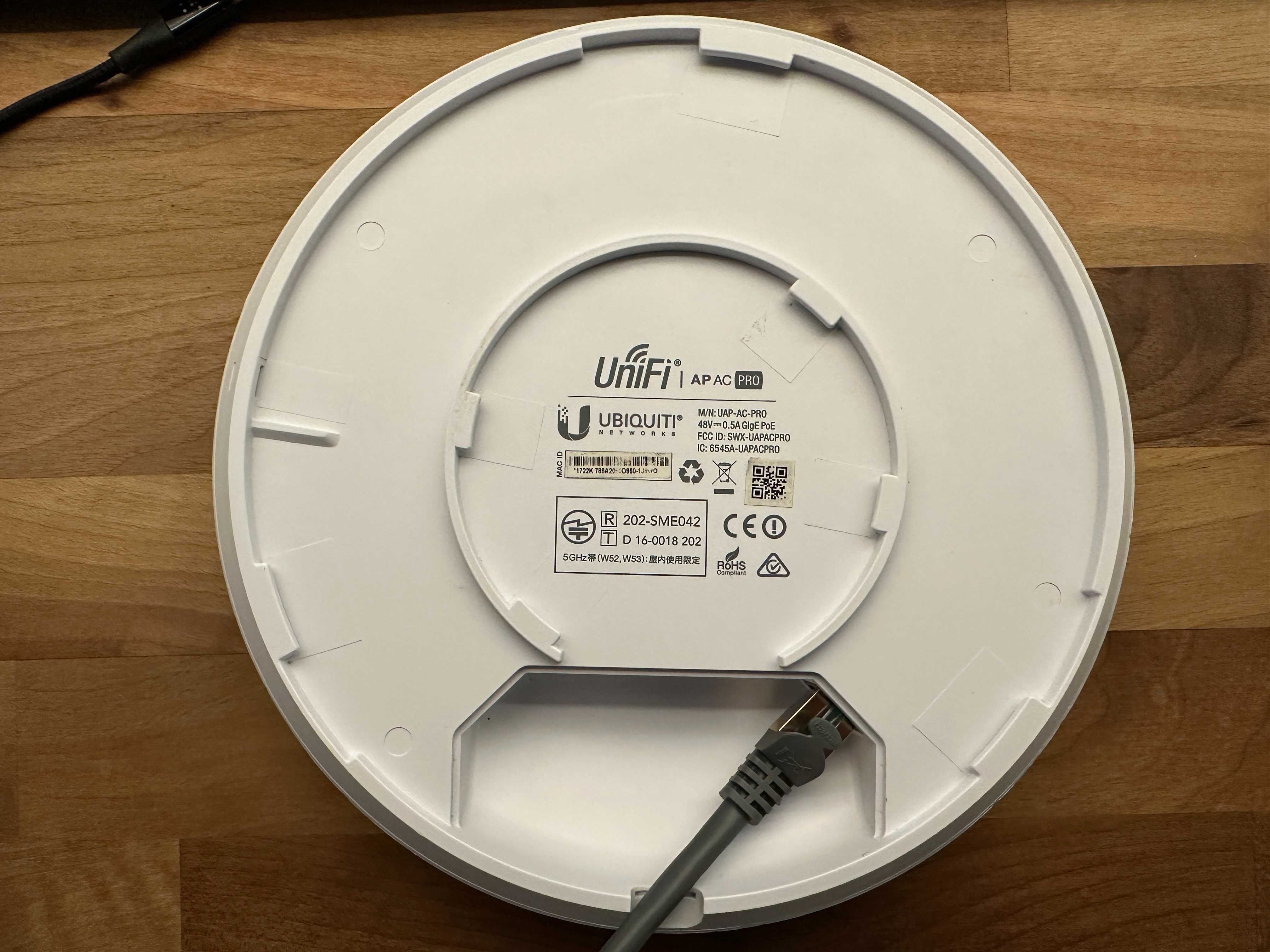 Ubiquiti UnifiAP AC PRO