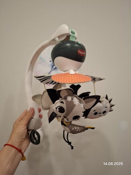 Мобіль tiny love лісова галявина чорно білий