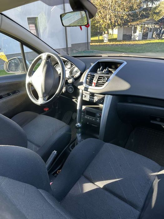Peugeot 207 1.6 HDi • 2007 • Klimatyzacja • Dobrze utrzymany • Chełm