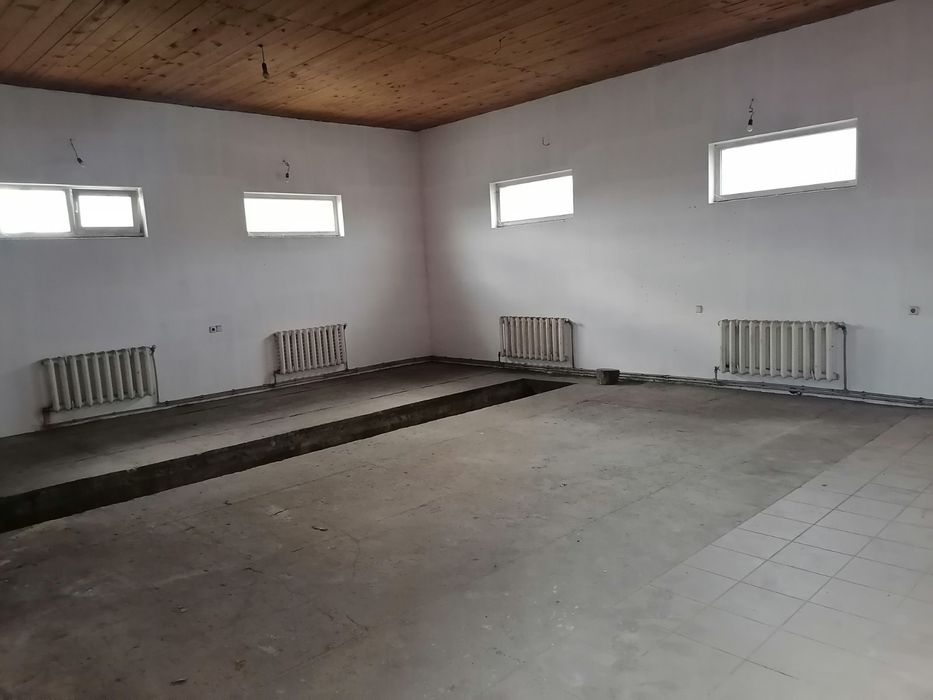 Здається в оренду приміщення під СТО