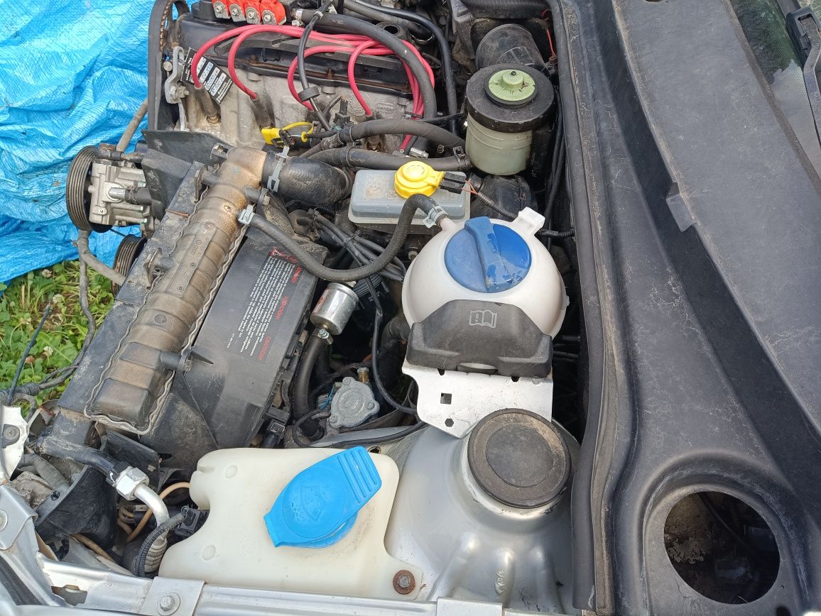 Volkswagen Pointer 1.8 газ бенз