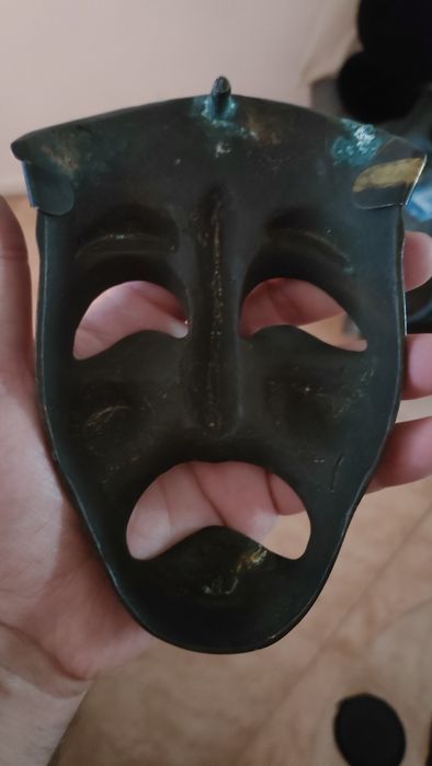 Máscaras para a parede