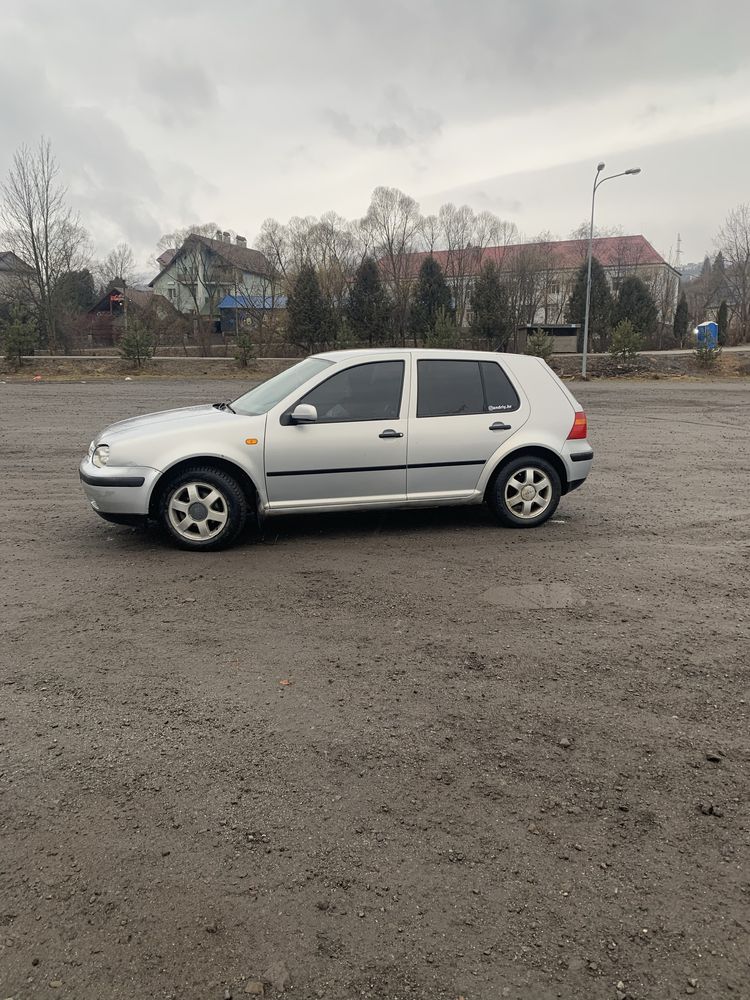 Golf 4.