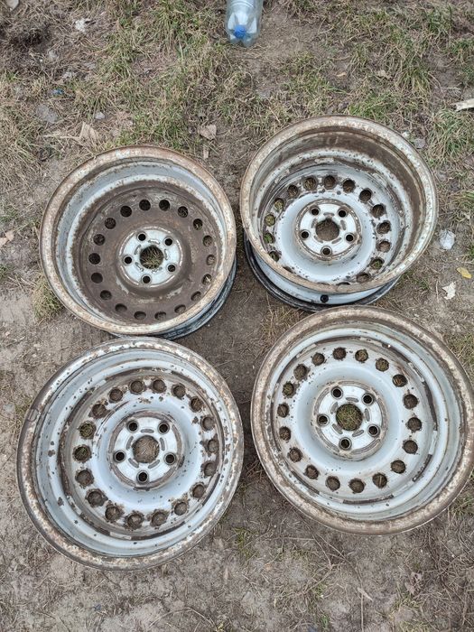 Диски метал 6 j x 15 H 2 DIN на Volkswagen Т 4