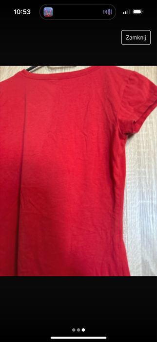 czerwona koszulka