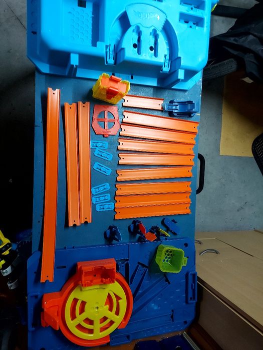 Hot Wheels GVG11