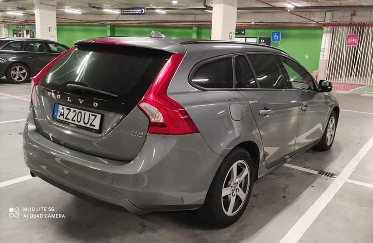 Volvo v60 2.0 2018