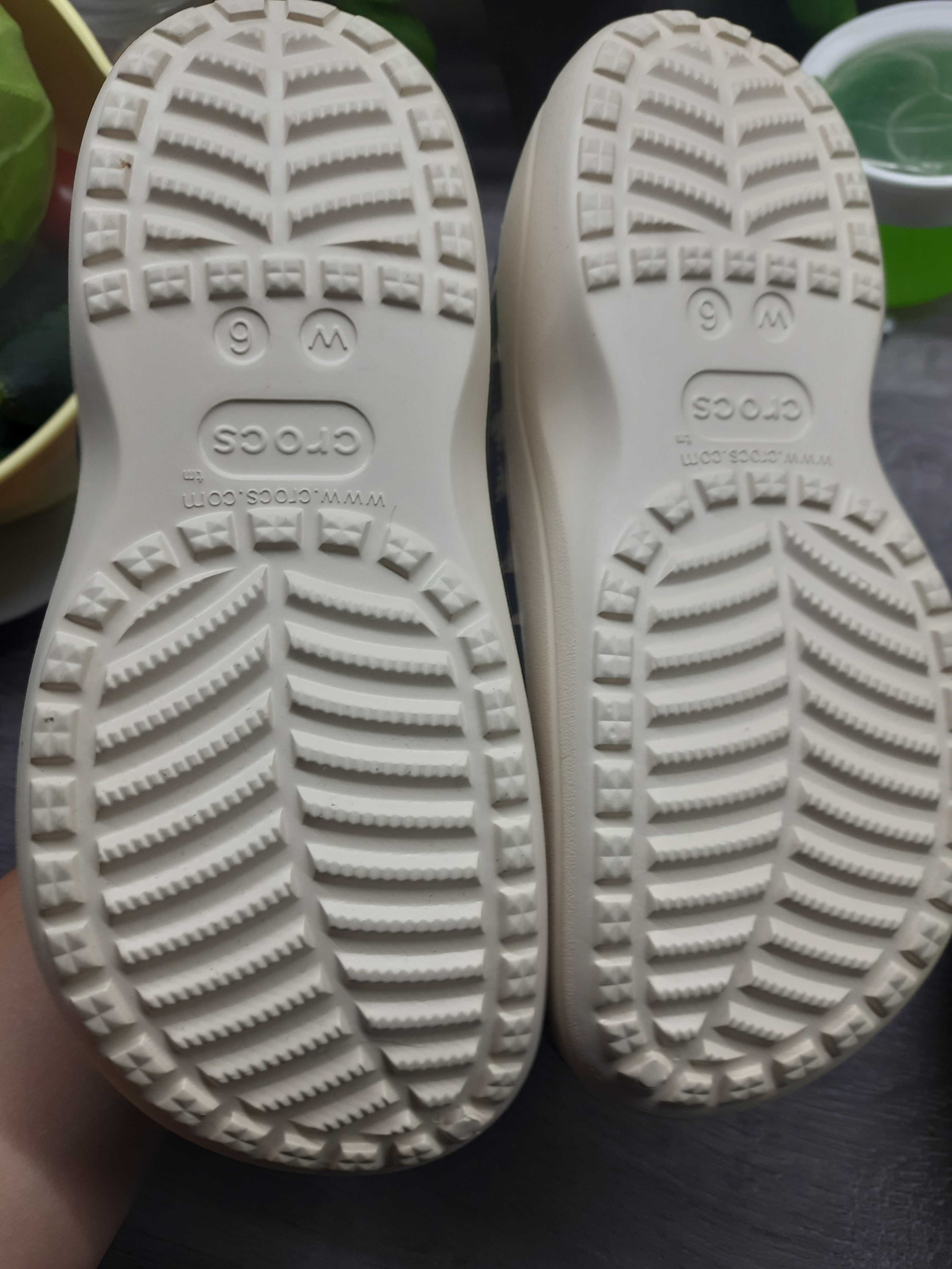 Crocs крокси сандалі сабо жіночі W6