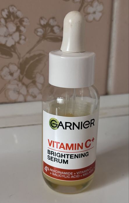 Serum do twarzy z witaminą c garnier