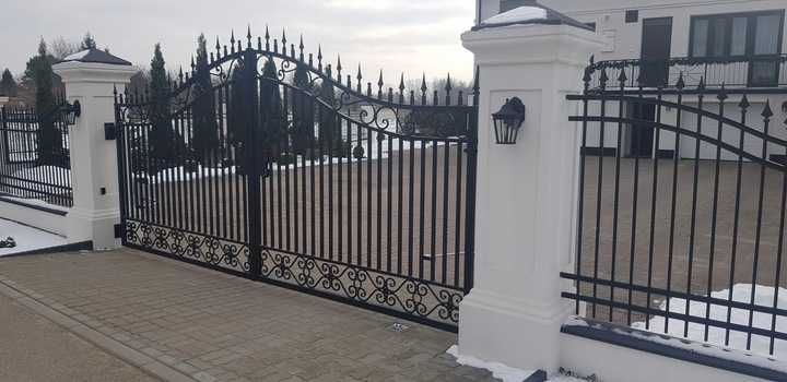 Słupy Betonowe Dworkowe,Słupki Stylowe,Sztukateria,Rezydencja Parkowa