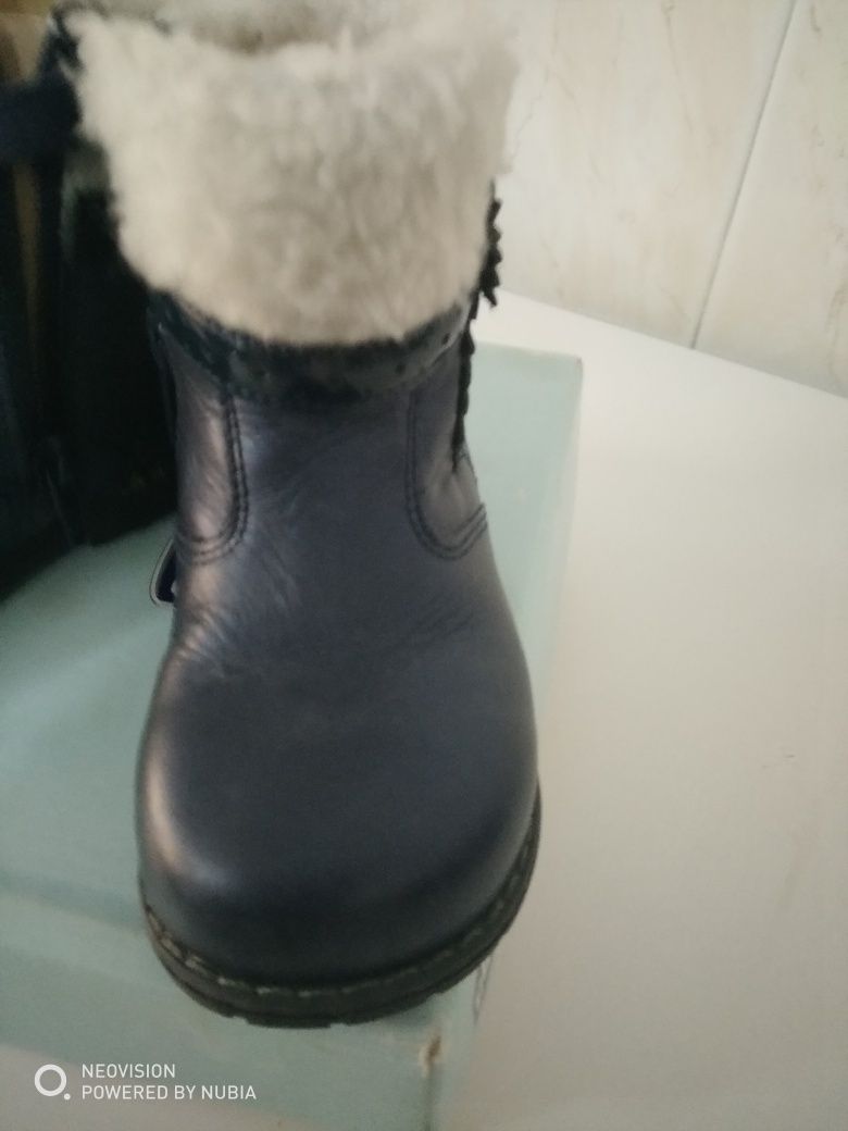 Oportunidade! Botas Chicco c caixa