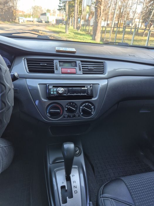 Лансер на автоматі