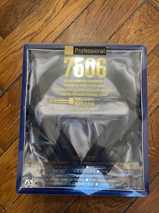 Sony MDR-7506 - Професійні Моніторні Навушники