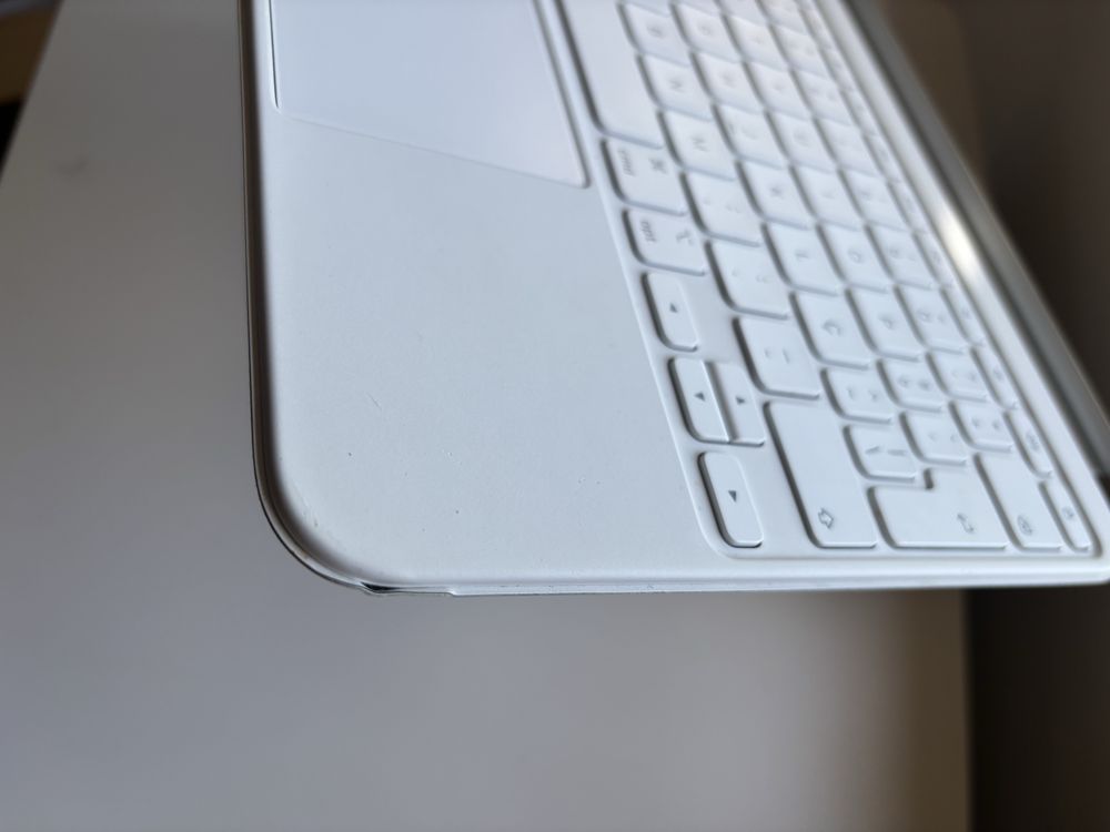 Magic Keyboard Folio para iPad