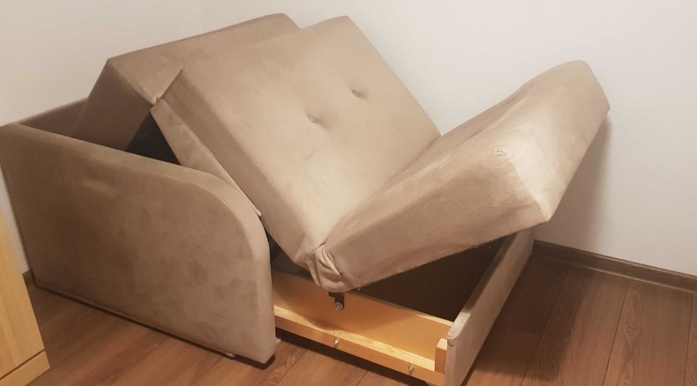 Fotel rozkładany z funkcją spania