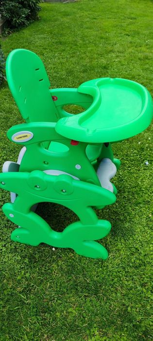 Годувальний столик крісло трансформер 3 в 1 Caretero