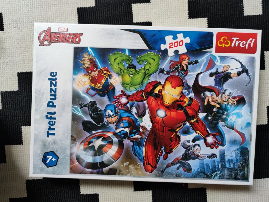 Puzzle Avengers 200 elementów