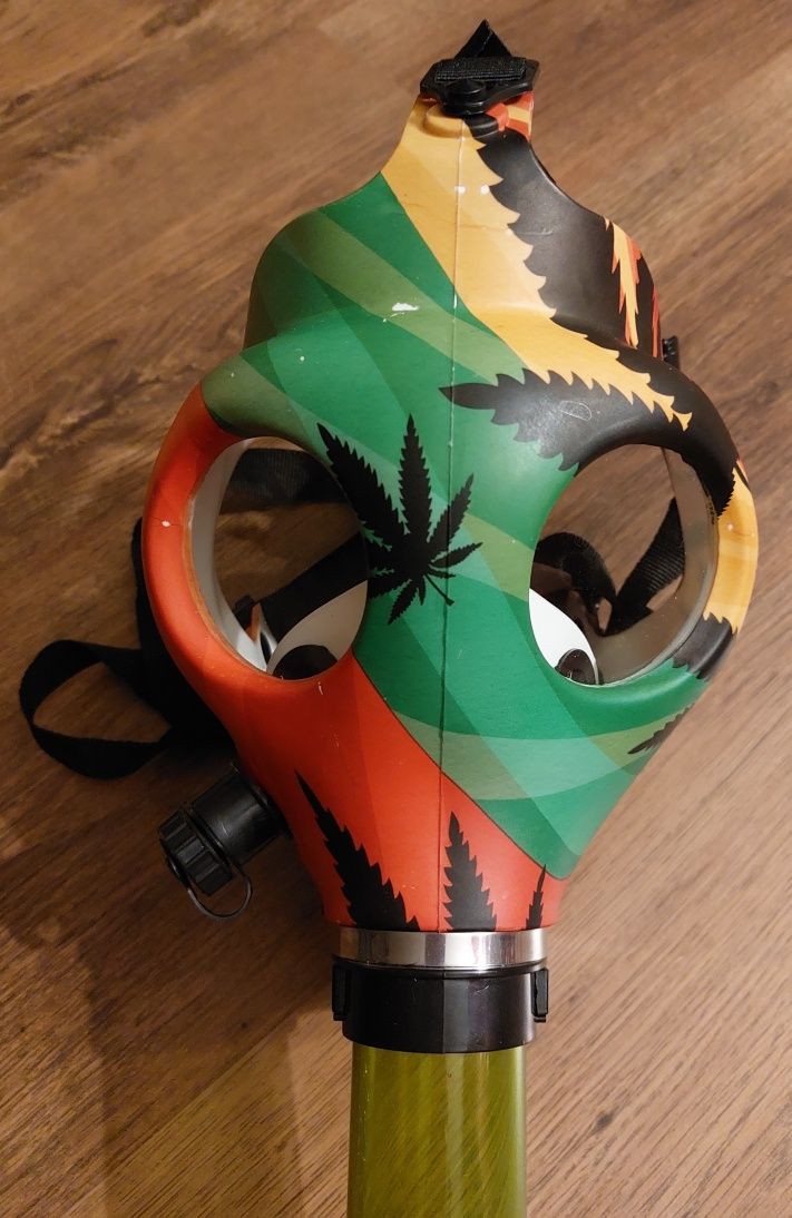 Bongo Rasta Gas Bong Mask Amsterdam fajka