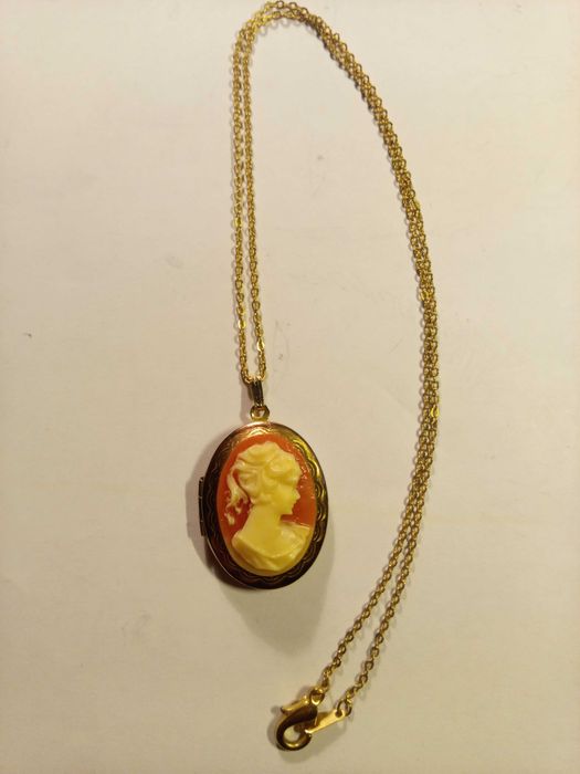 Срібний ланцюжок та браслети Koral, Birthstone.Діадема, браслет, кольє