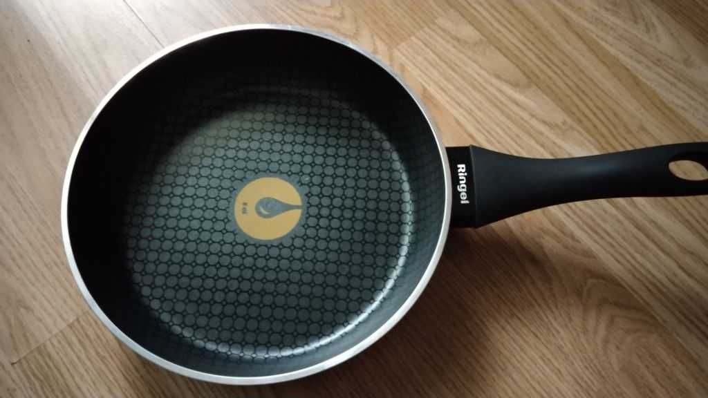 Сковорідка Ringel Kardamom RG-1127-22 22 см