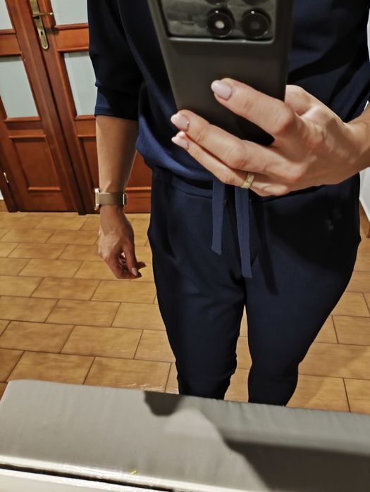 Kombinezon granatowy