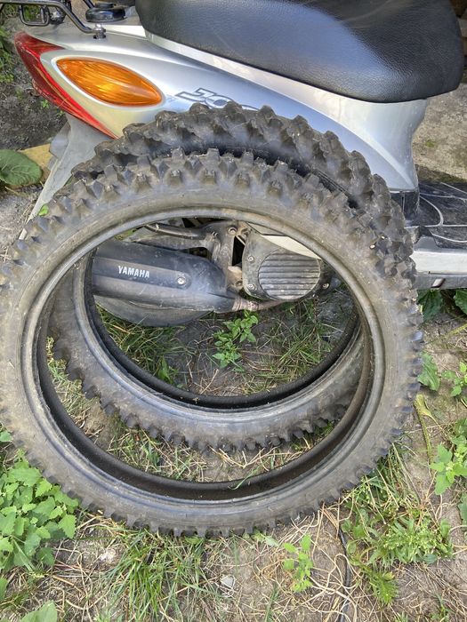 Продам кросову резину р19
