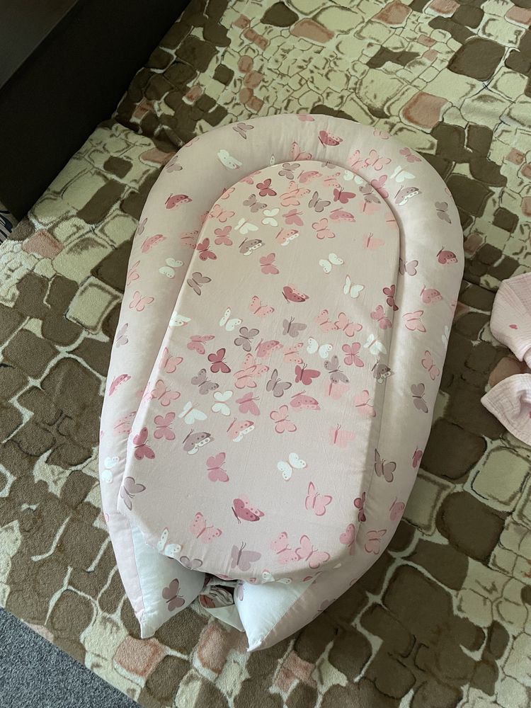 Кокон для немовлят