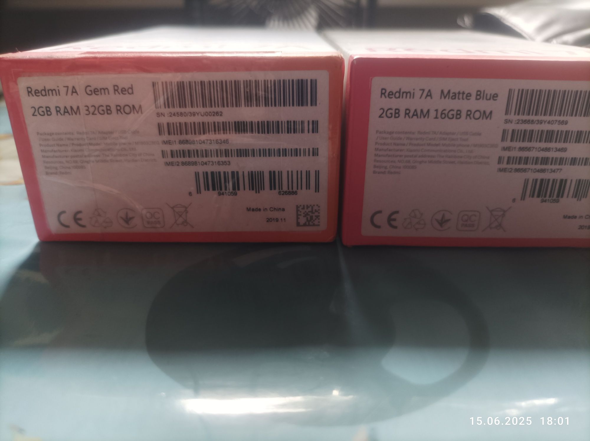 Продам 2-телефони Redmi 7A