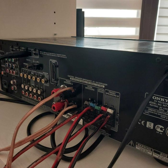 Amplituner AV Onkyo HT-R538 plus pełny zestaw głośników jamo