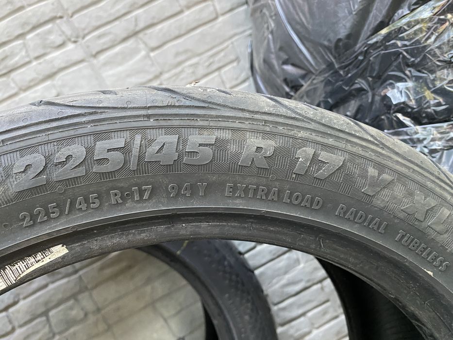 Шини літні Uniroyal Rain Sport 225/45 R17