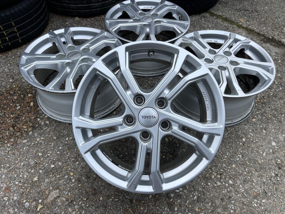 Диски Тойота. R16/5/114.3/7J/ET40.