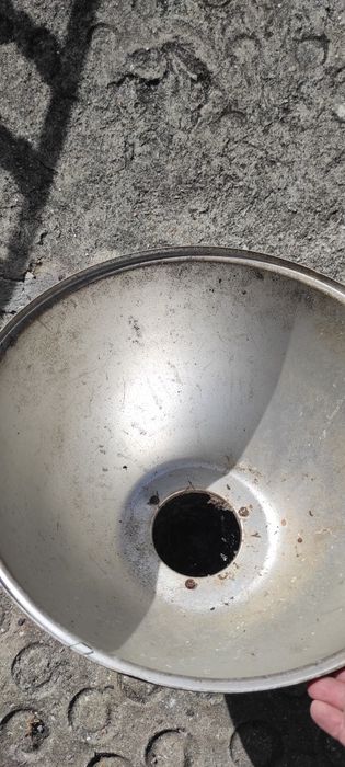 Candeeiros antigos de fábrica