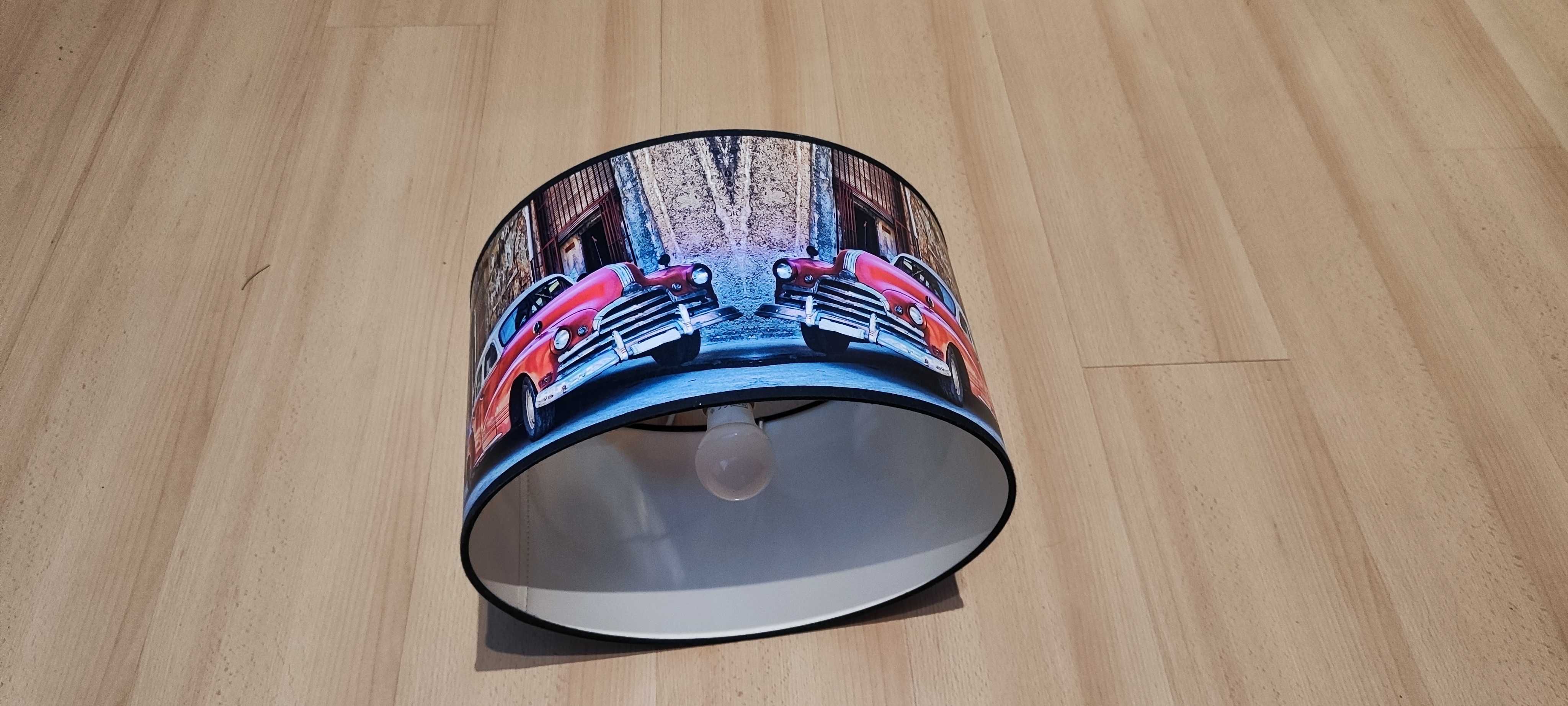 Lampa wisząca młodzieżowa