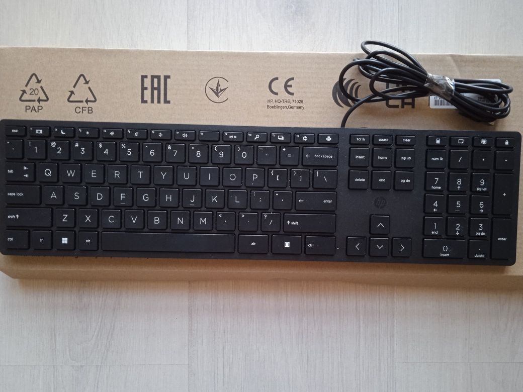 Клавіатура HP Wired Desktop 320K HSA-P010K