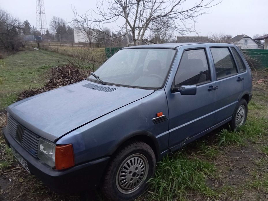 Продам авто Фіат уно (на ходу)