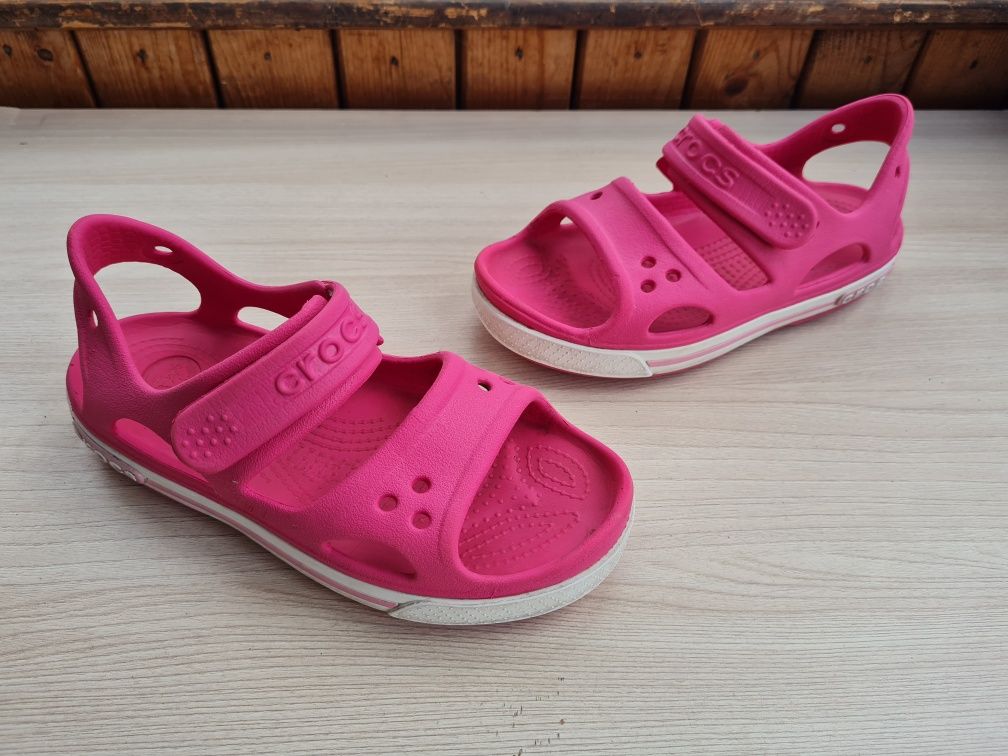 Босоножки Crocs, сандали Crocs, босоніжки Crocs