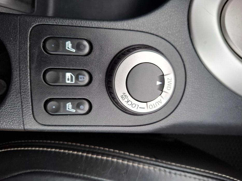 Nissan Qashqai 2011 рік, 2.0 дизель, автомат.