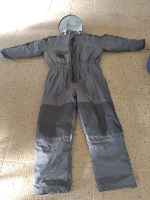 Fato Macaco acolchoado