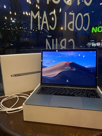 MacBook Air 2018 13” 8/128 Gb  Retina i5 идеальное состояние, чек