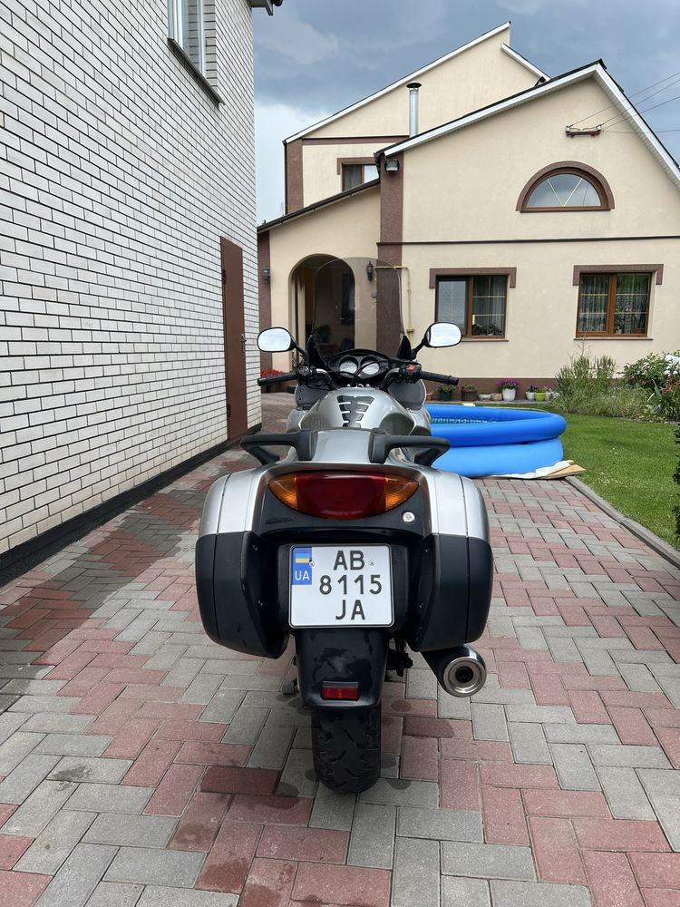 Honda NT 650 V Deauville