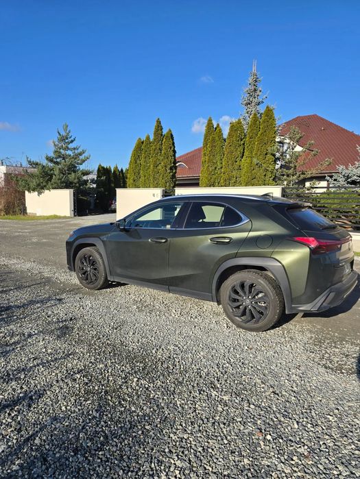 Lexus UX pierwszy właściciel