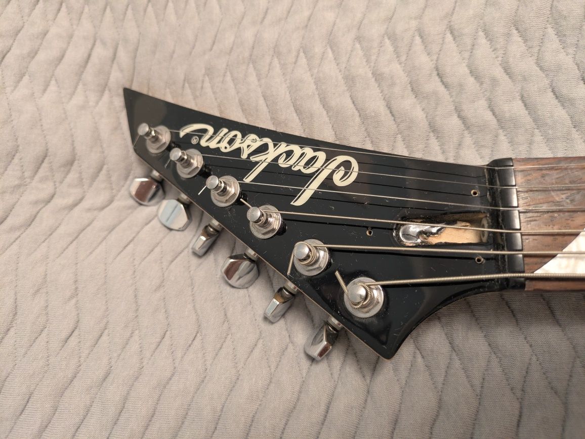 Jackson JS23 Dinky & Roland Cube 40xl