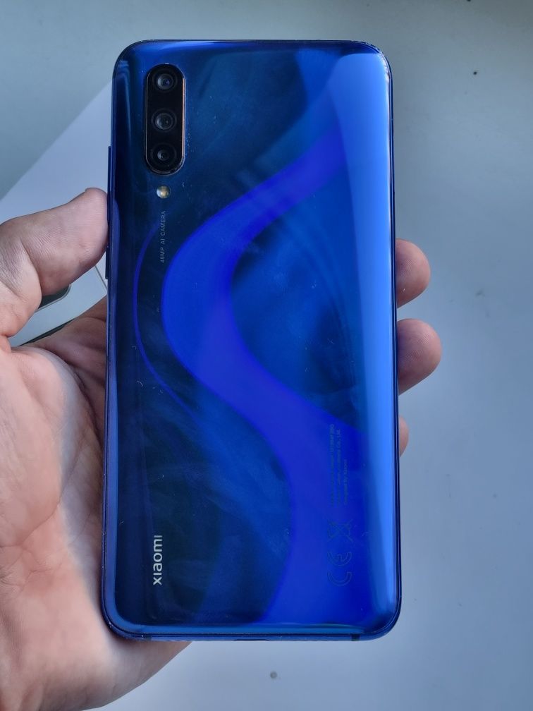 Xiaomi Mi 9 Lite 6/128GB б/у