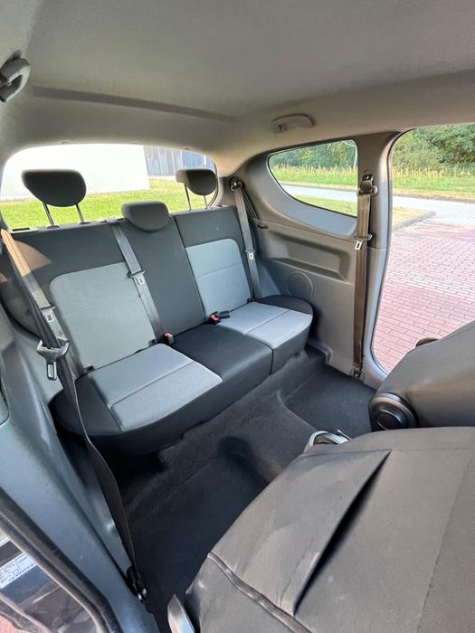 Mirshubishi Colt 3d 1,3 Pb