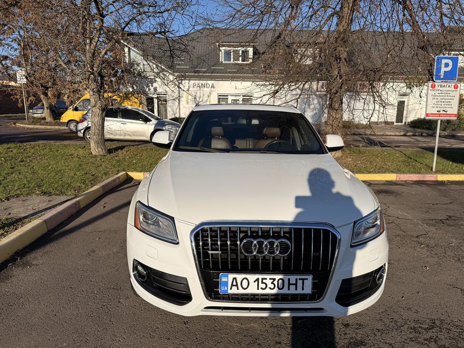 Продам Audi Q5 2015 року в топовій комплектації