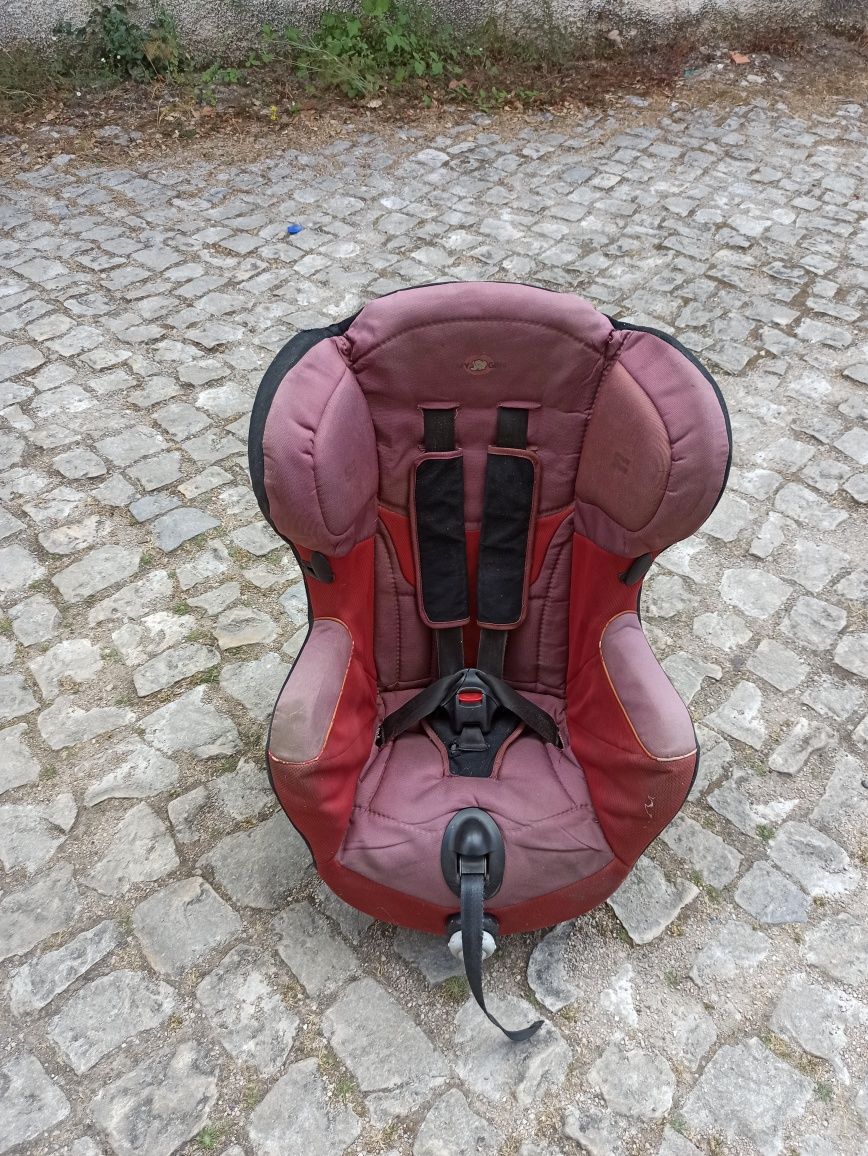 Cadeira bebé para carro  9-18kg
